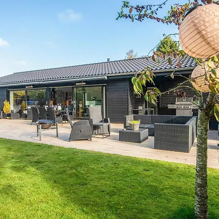 5 Star In Silkeborg * Abildskov (Silkeborg)